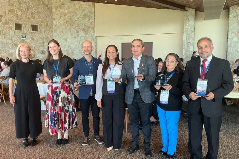 En este momento estás viendo Recibe UdeC 2 premios en Congreso CASE América Latina 2024