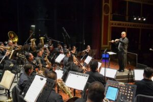 Lee más sobre el artículo Invitan a celebrar el Día de las Madres con el concierto-tributo a Juan Gabriel, en el Teatro Hidalgo