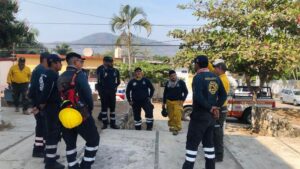 Lee más sobre el artículo Se une UEPC Colima a combatir incendios forestales en Manzanillo