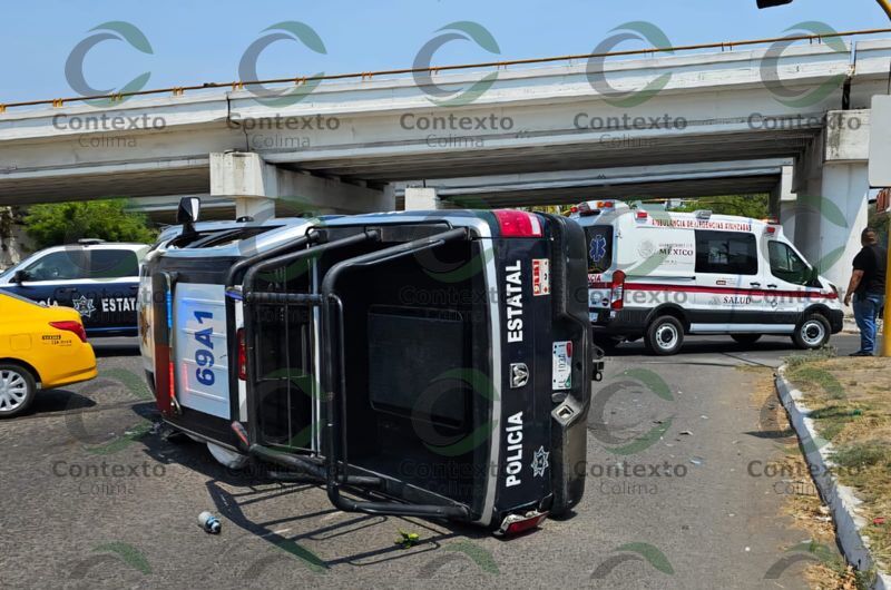 En este momento estás viendo Seis heridos, tras choque entre patrulla y taxi, en Colima capital