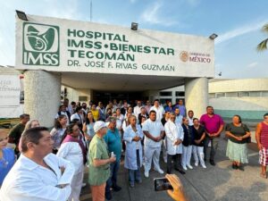 Lee más sobre el artículo Personal del Hospital General de Tecomán se manifiesta por falta de medicinas