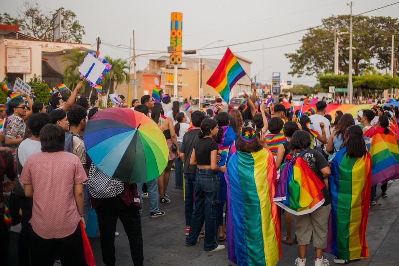 En este momento estás viendo Anuncian en Tecomán la cuarta marcha del orgullo Lgbtttiq+