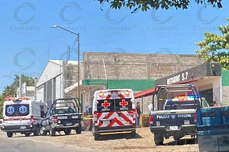 En este momento estás viendo Balean a una mujer en un restaurante sobre el libramiento Ejército Mexicano, en Colima