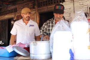 Lee más sobre el artículo Nazario Rodríguez visitó Ixtlahuacán junto con Mely Romero