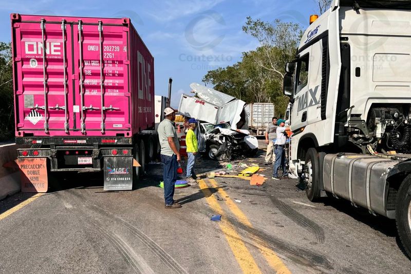 En este momento estás viendo Fallece mujer afectada en accidente en la autopista Manzanillo – Colima