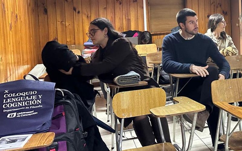 En este momento estás viendo Docentes de Letras y Comunicación participaron en coloquio internacional