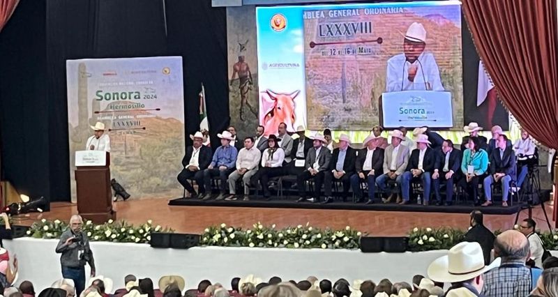 En este momento estás viendo Reconocen a Gobierno de Colima por acciones zoosanitarias y trabajo coordinado con otros estados