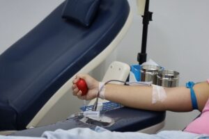 Lee más sobre el artículo Hombres jóvenes son quienes más donan sangre: Secretaría de Salud