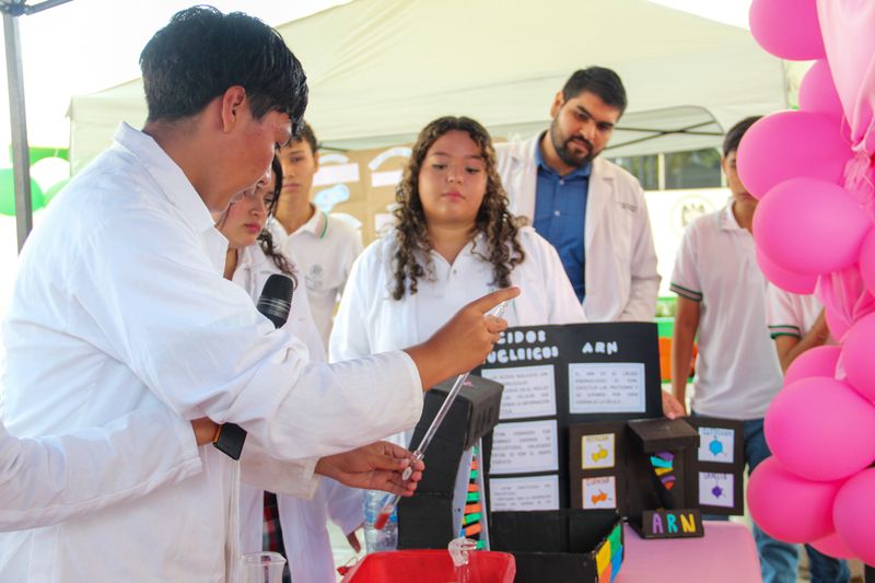 En este momento estás viendo Fortalece UdeC formación científica con Feria de Ciencias