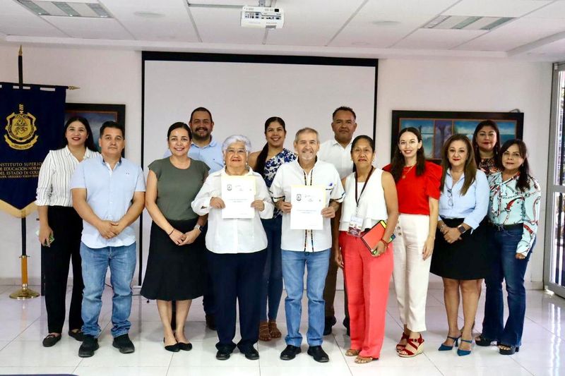 En este momento estás viendo Estudiantes del Isenco atenderán a personas adultas mayores, como parte de su formación