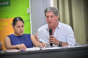 Lee más sobre el artículo Aclara Elías Lozano que dará todas las facilidades para la entrega-recepción