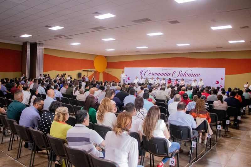 En este momento estás viendo Gobierno Colima entrega estímulos a Personal de Apoyo y Asistencia a la Educación