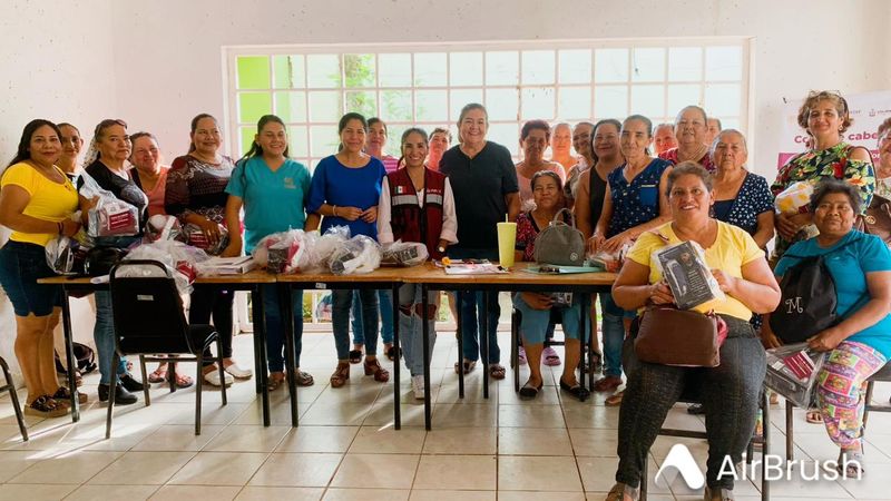 En este momento estás viendo Capacitan a mujeres en diferentes actividades sociales, en Armería