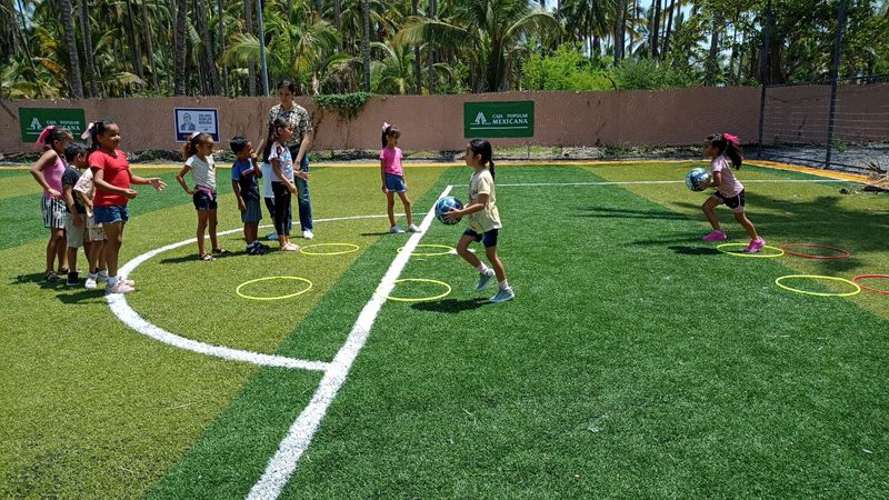 Organiza empresa Coliman cursos de verano en Tecomán, por primera vez