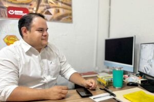 Lee más sobre el artículo ‘Habrá continuidad en programas sociales para los tecomenses’: David Grajales