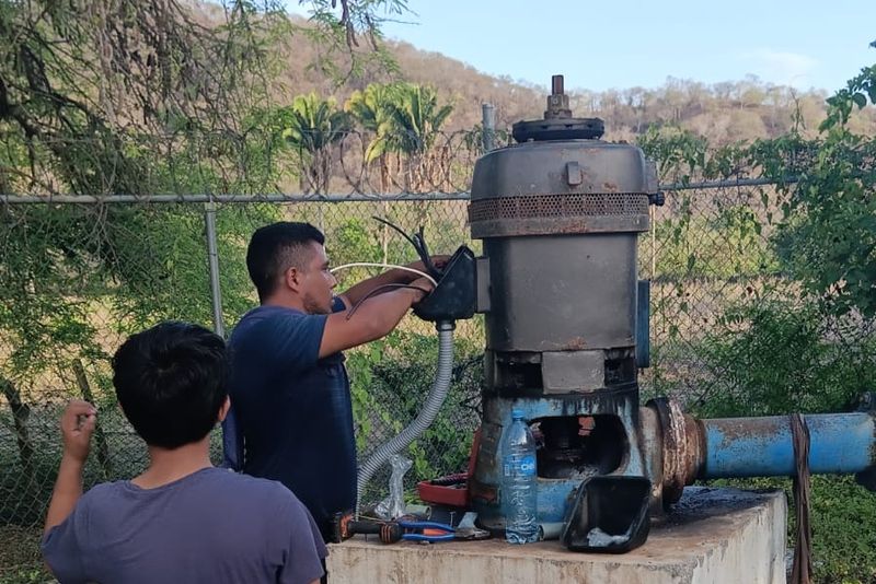 En este momento estás viendo Atiende comuna armeritense desabasto de agua en Los Reyes