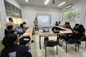 Lee más sobre el artículo Promueve Bachillerato 32 cultura de paz, educación financiera y digital