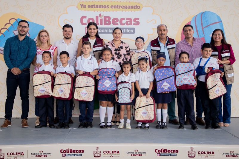 En este momento estás viendo Inicia entrega de ColiBecas Mochilas y Útiles; beneficiará a más de 78 mil estudiantes