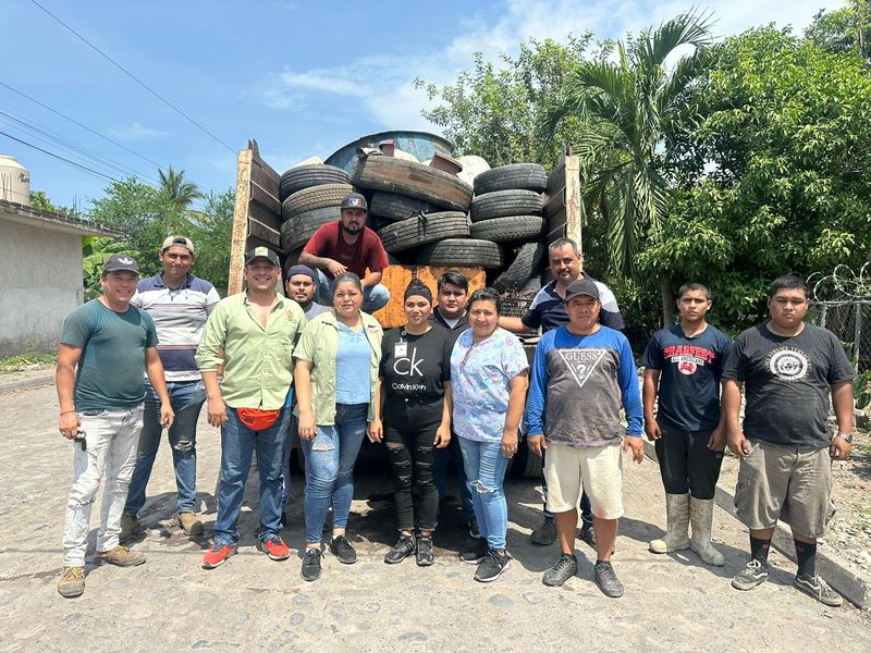 En este momento estás viendo Organiza Salud jornadas de descacharrización en Manzanillo y Tecomán