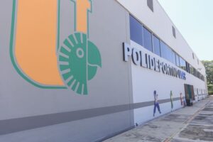 Lee más sobre el artículo Remodelan el Polideportivo del campus Colima