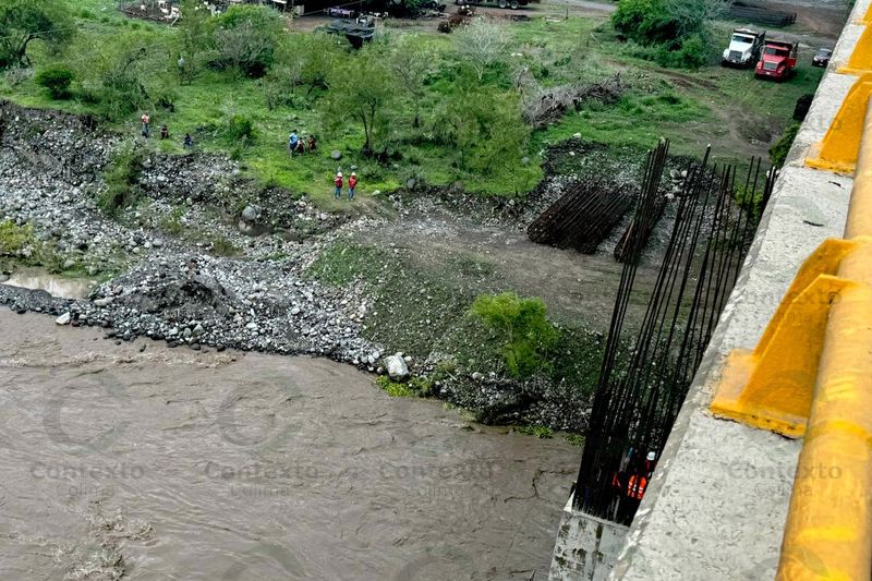 En este momento estás viendo Hallan a hombre sin vida en márgenes del Río Armería