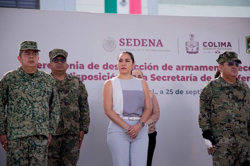 En este momento estás viendo Participa Gobierno de Colima en acto de destrucción de armamento decomisado