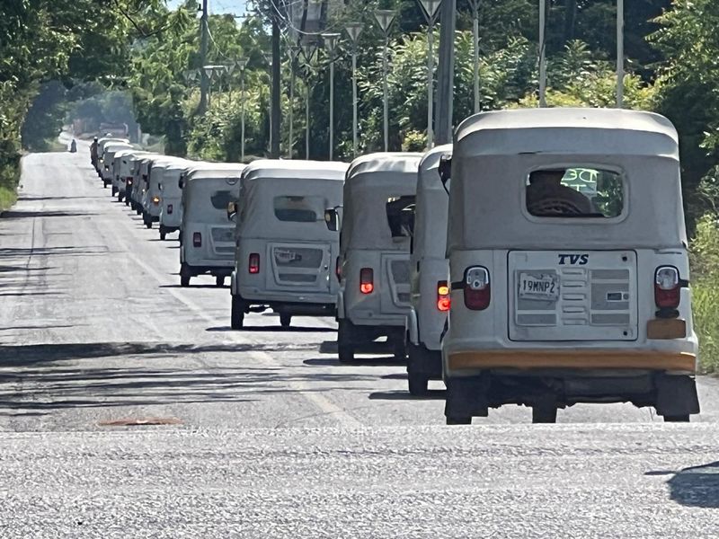 En este momento estás viendo Piden incluso los mismos mototaxistas de Tecomán ser regulados