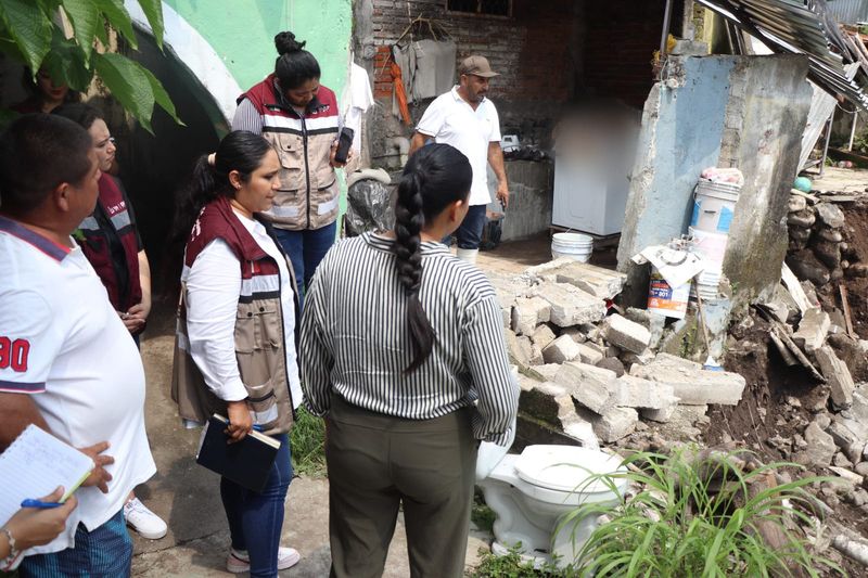 En este momento estás viendo DIF Estatal Colima apoya a familias afectadas por las lluvias, en Cuauhtémoc