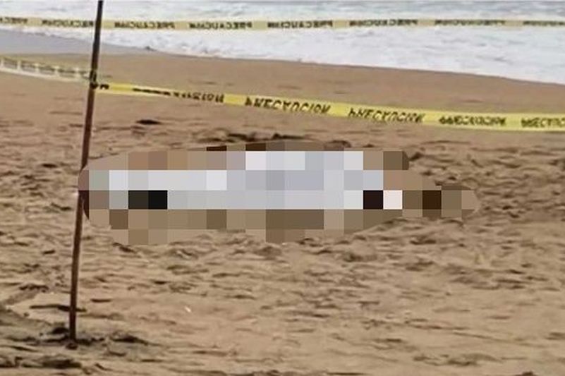 En este momento estás viendo Muere hombre tras desplomarse de su ala delta al mar, en Manzanillo