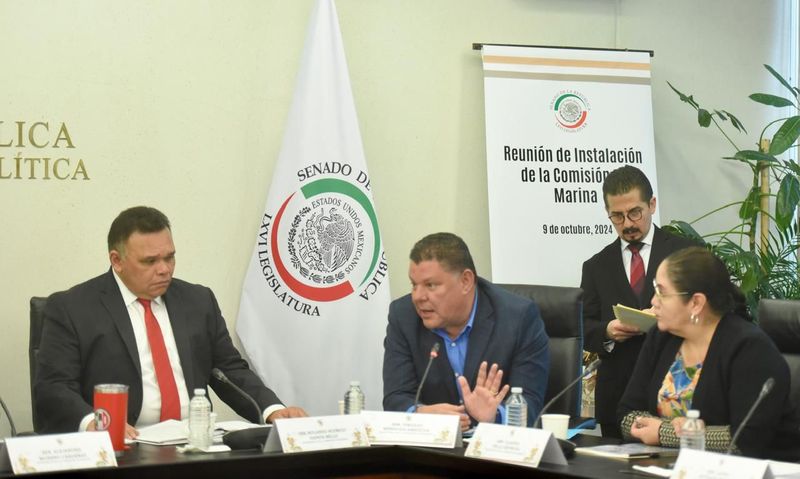 En este momento estás viendo Nombran a Virgilio Mendoza secretario de comisión de Marina en el Senado