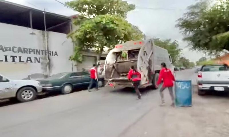 En este momento estás viendo Deficiencias en recolección de basura en Tecomán ‘es por falta de combustible’: Alejandro Flores