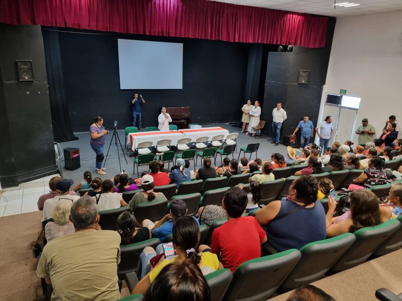 En este momento estás viendo Entrega Griselda Martínez, apoyos a personas en condiciones vulnerables