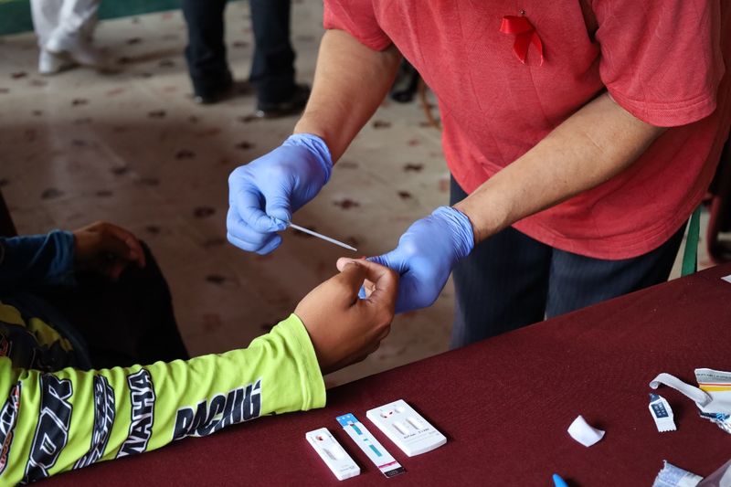 En este momento estás viendo Brindan pruebas gratuitas de VIH en Capasits de Colima, Manzanillo y Tecomán