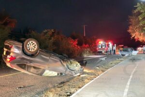 Lee más sobre el artículo Accidente en carretera Tecomán – El Real deja un fallecido y 2 heridos