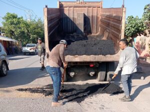 Lee más sobre el artículo  Gestiona alcalde de Armería mejora de infraestructura vial en comunidades