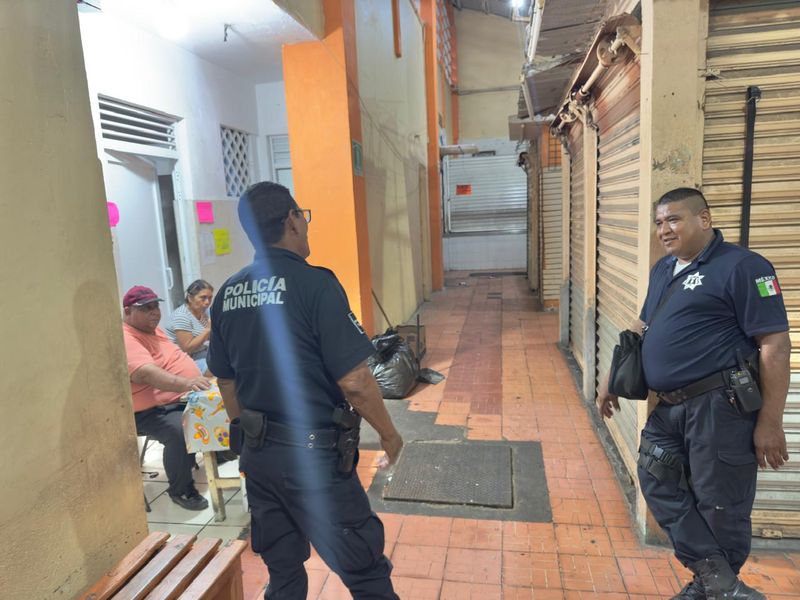 En este momento estás viendo Toma Ayuntamiento el control de los baños del mercado Cuauhtémoc