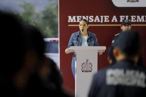 Lee más sobre el artículo Agradece gobernadora labor diaria de policías de Manzanillo