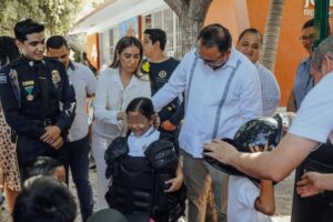 Lee más sobre el artículo Realizan intercambio de juguetes bélicos en Tecomán