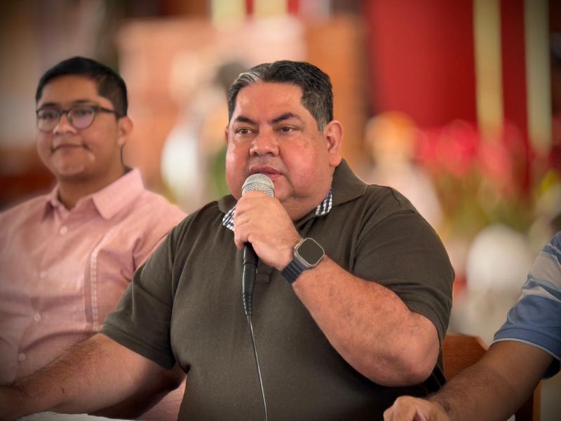 En este momento estás viendo Aclara párroco que pirotecnia se seguirán usando en fiestas religiosas de Tecomán