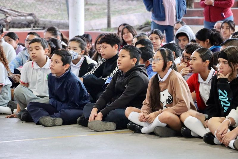 En este momento estás viendo Promueve Tey las tradiciones de La Villa con estudiantes