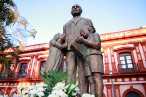 Lee más sobre el artículo Conmemoran 91° aniversario luctuoso de Gregorio Torres Quintero