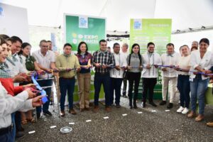 Lee más sobre el artículo Inaugura Riult Rivera la Expo Raíces, Innovación y Sustentabilidad en Colima