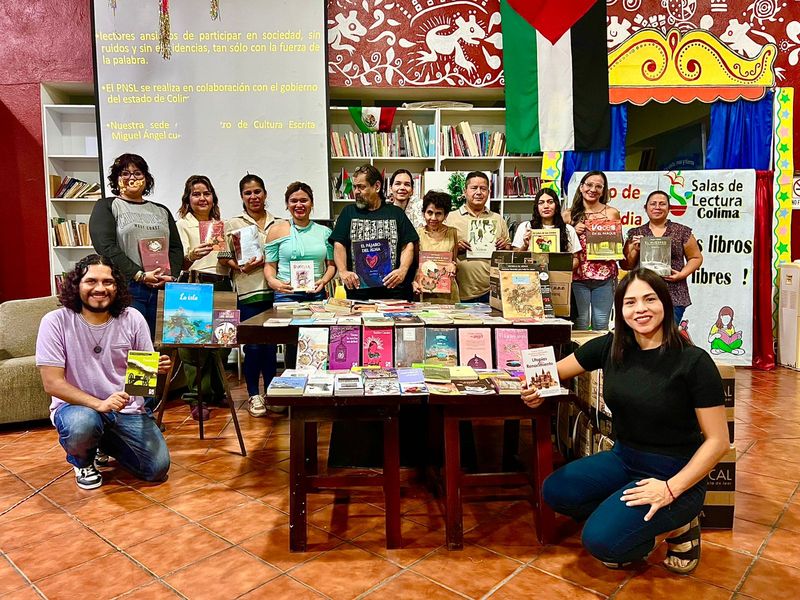 En este momento estás viendo Entregan 1000 libros para instalación de nuevas Salas de Lectura en el estado