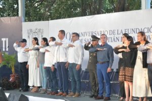 Lee más sobre el artículo Encabeza Riult Rivera ceremonia por el 498 aniversario de la Fundación de Colima