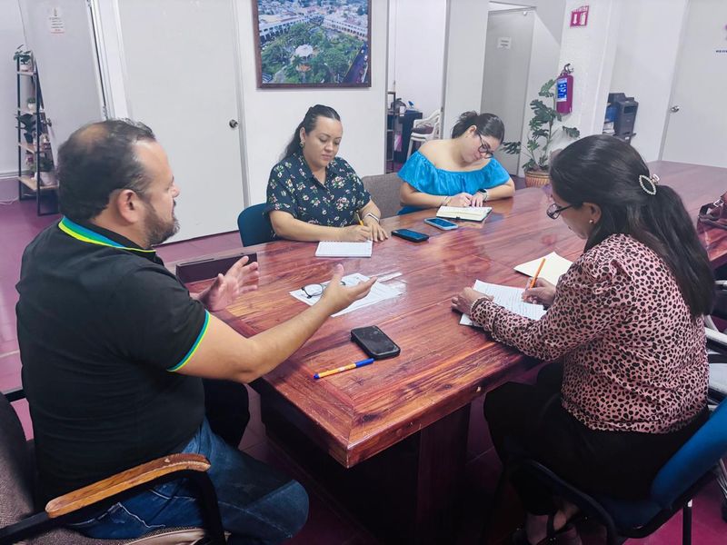 En este momento estás viendo Organizan talleres sobre vapeadores en escuelas de Tecomán