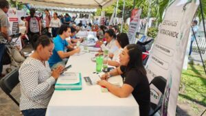 Lee más sobre el artículo Gobierno de Colima impulsa igualdad laboral con Feria de Empleo para Mujeres, en Tecomán