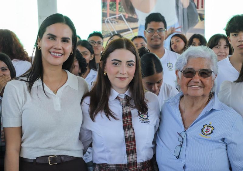 En este momento estás viendo Rosi Bayardo impulsa UniBeca en apoyo a estudiantes de Manzanillo