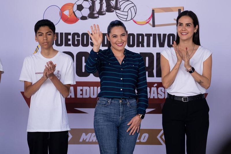 En este momento estás viendo Inauguran los Juegos Deportivos Escolares, en Manzanillo