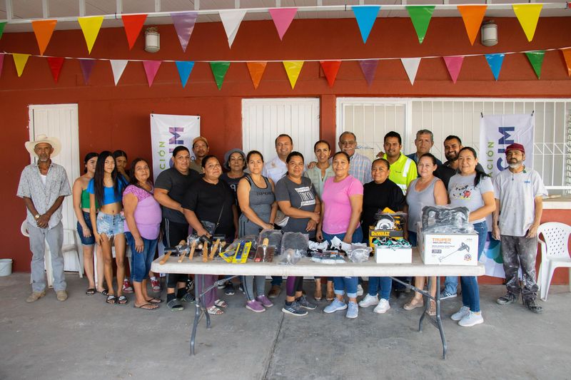 En este momento estás viendo Impulsan Tecomán y Fundación Holcim emprendimiento femenino en Tecolapa