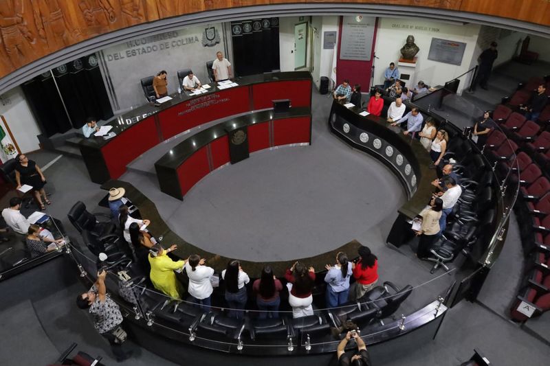 En este momento estás viendo Presentan iniciativa en materia de acceso a la información pública y protección de datos personales